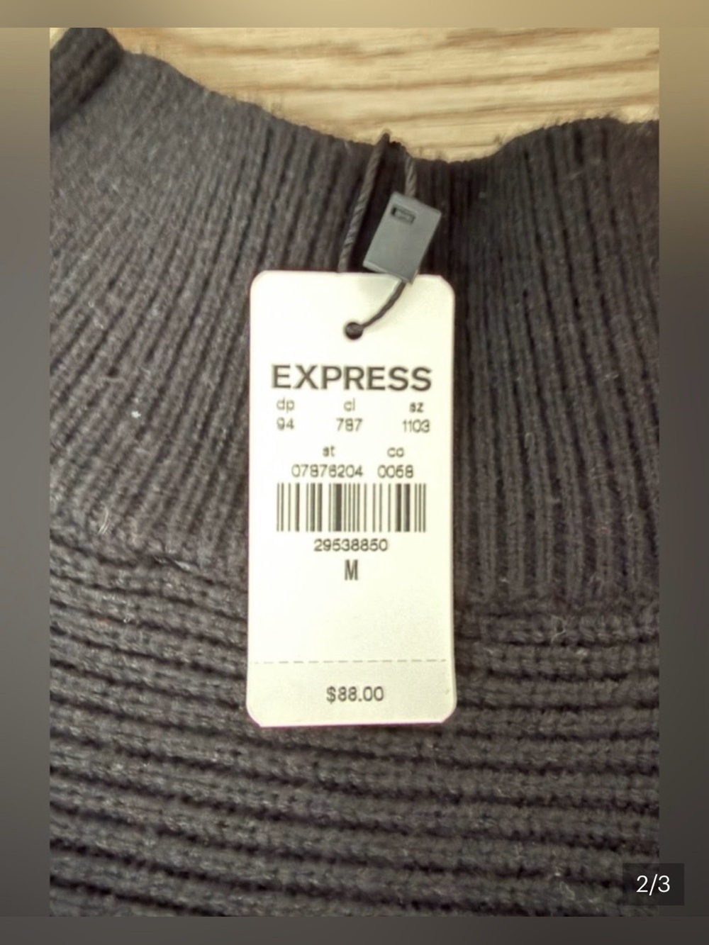 Express Bundle - Size M - Picture 3 of 10